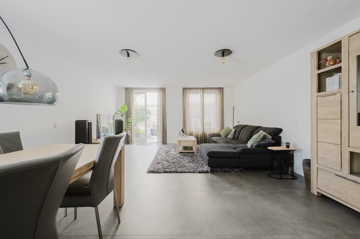 Foto 9 van P. Engelvaartstraat 15