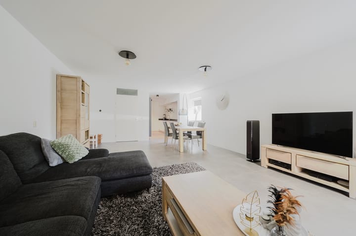 Foto 11 van P. Engelvaartstraat 15