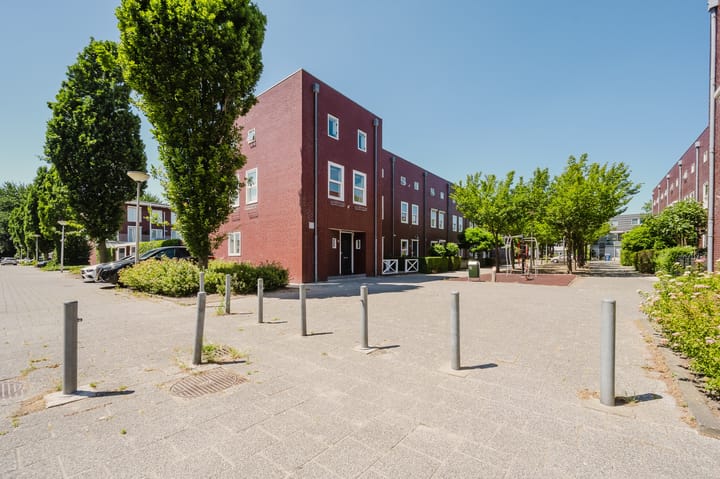 Foto 32 van P. Engelvaartstraat 15