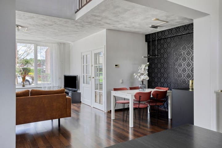 Photo 13 of Begoniastraat 19