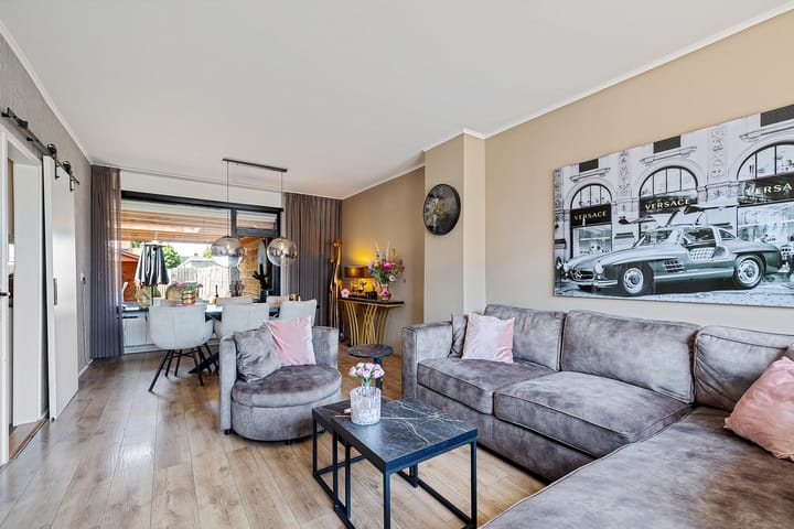 Foto 8 van Saturnusbaan 13