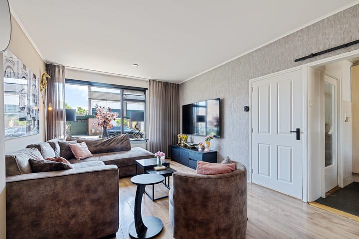 Foto 10 van Saturnusbaan 13