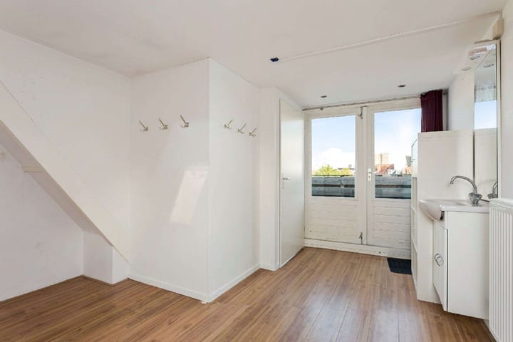 Foto 25 van Admiraal de Ruyterlaan 52-B