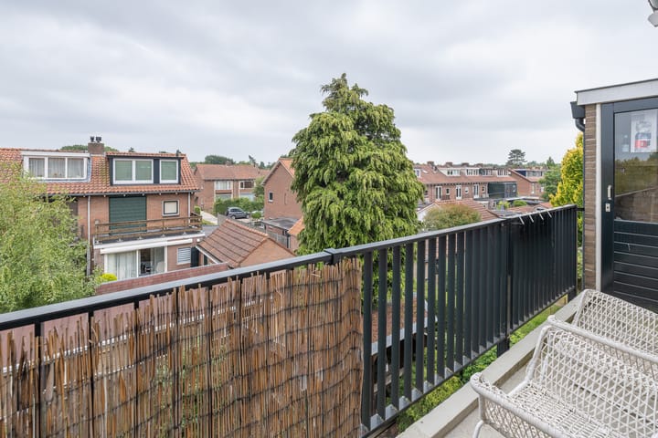 Photo 15 of Admiraal de Ruyterlaan 109