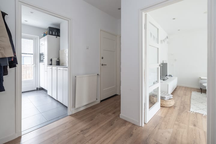 Photo 16 of Admiraal de Ruyterlaan 109