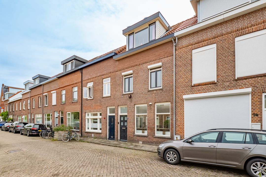 Photo 61 of Hoogravenseweg 76