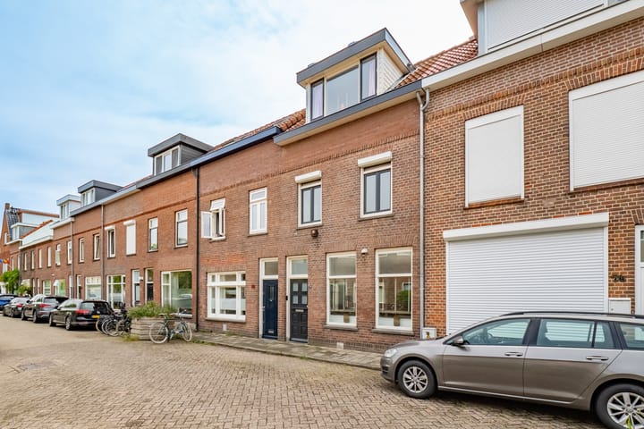 Foto 61 van Hoogravenseweg 76