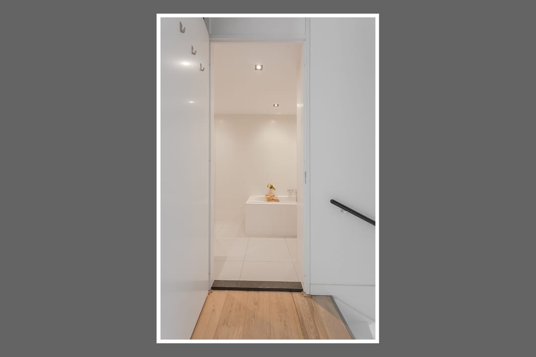 Foto 28 van Eva Besnyöstraat 575