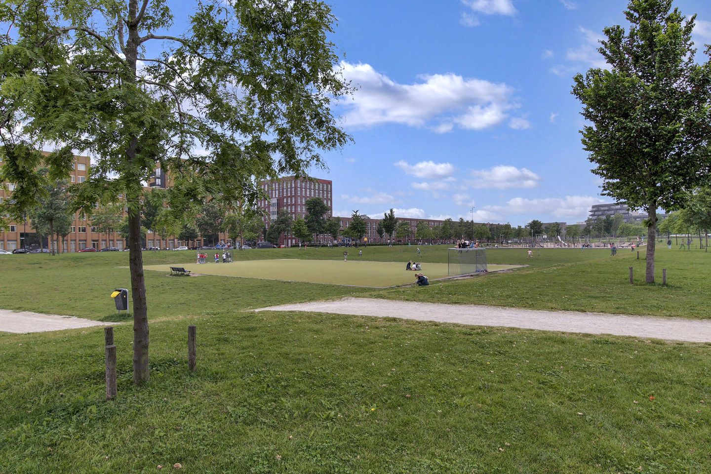 Foto 44 van Eva Besnyöstraat 575