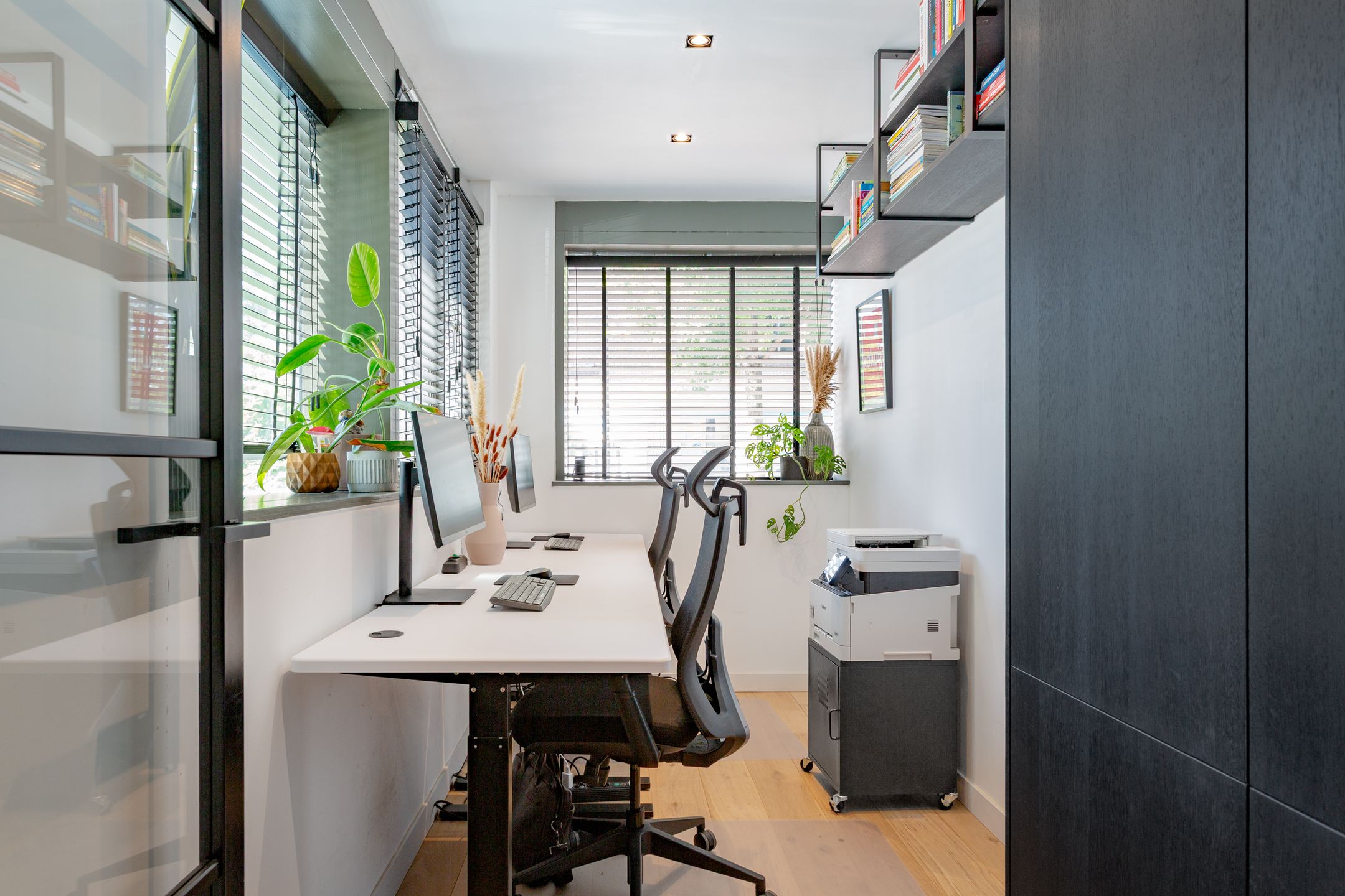 Foto 9 van Eva Besnyöstraat 575