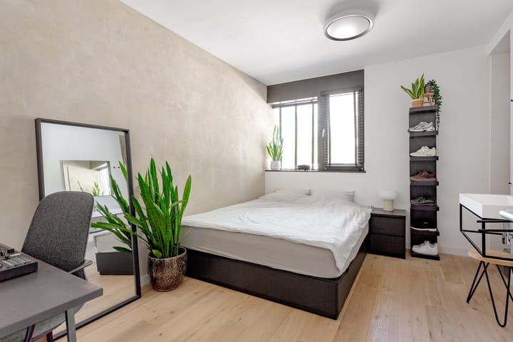 Foto 10 van Eva Besnyöstraat 575