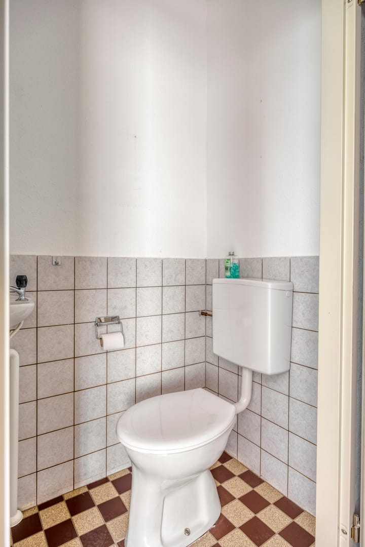 Photo 13 of Burgemeester Blessinglaan 2