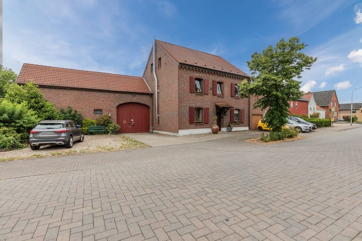 Foto 1 van Dorfstrasse 30