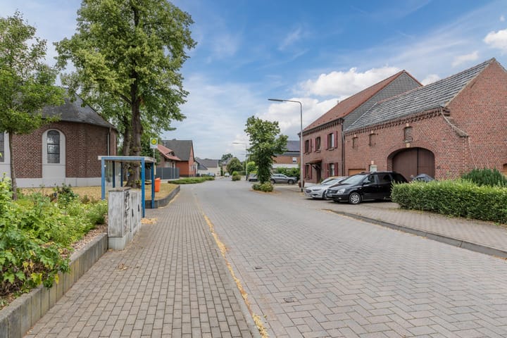 Foto 45 van Dorfstrasse 30