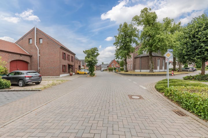 Foto 44 van Dorfstrasse 30