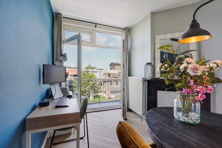 Foto 13 van van Arembergelaan 47