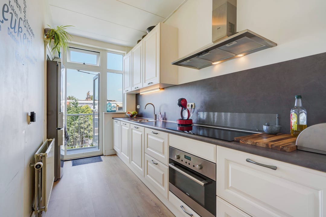 Photo 17 of van Arembergelaan 47