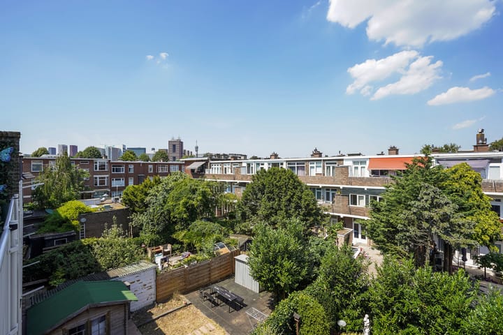 Foto 32 van van Arembergelaan 47