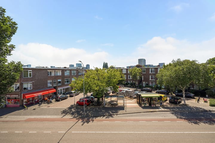 Foto 34 van van Arembergelaan 47