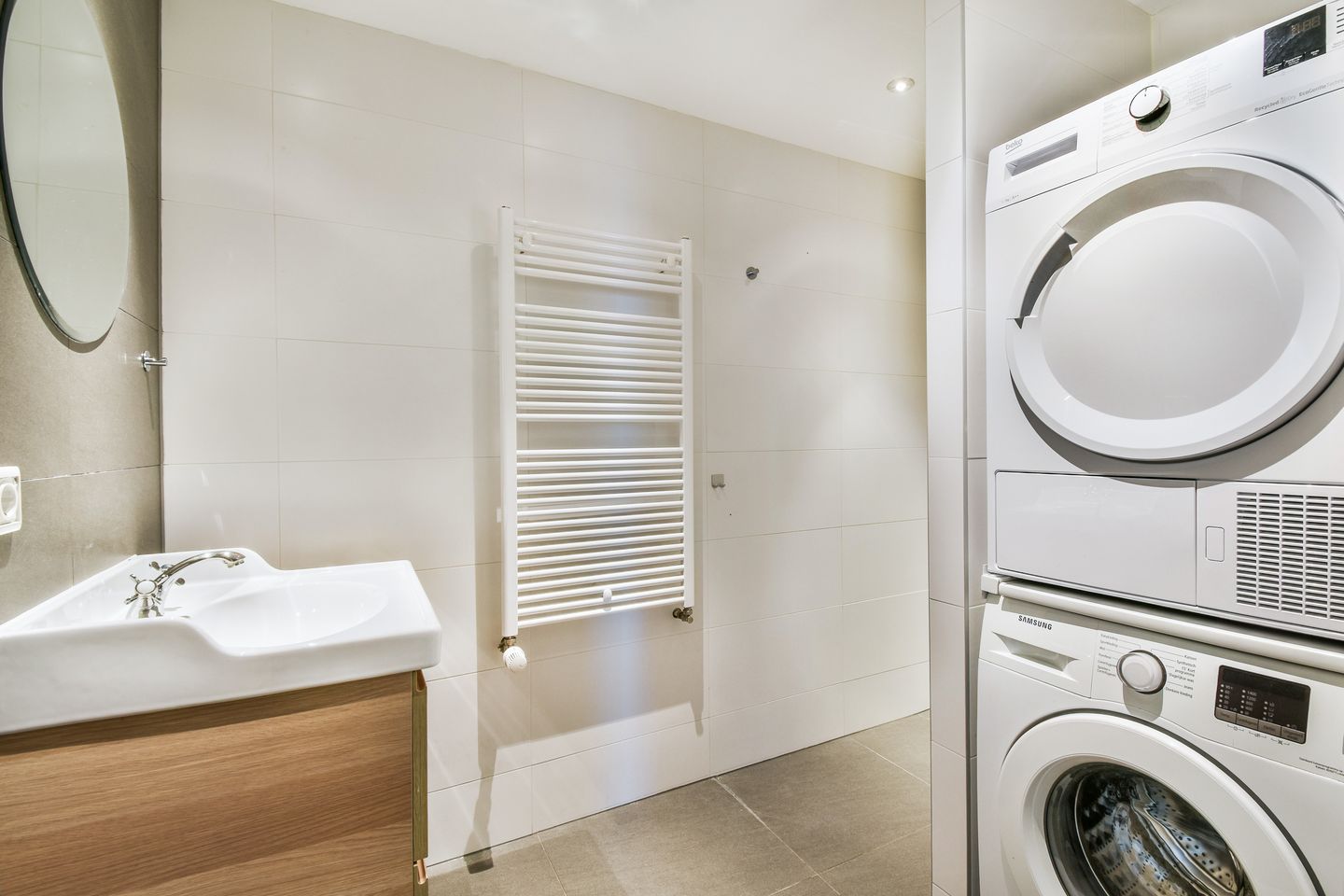 Photo 14 of Kleiburg 19-C