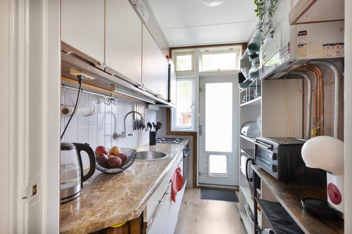 Foto 3 van Linnaeusstraat 273