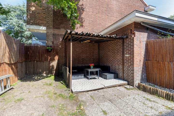 Foto 22 van Linnaeusstraat 273