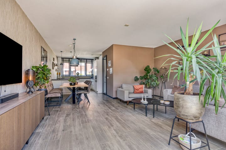 Foto 11 van Bovenas 14