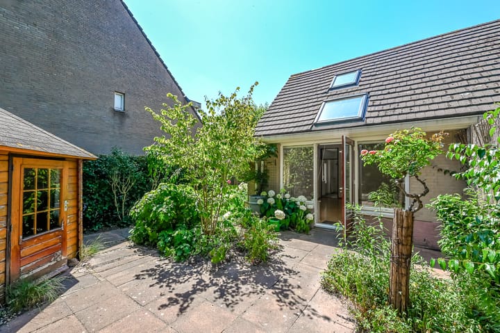 Foto 22 van Dr. R.J. Fruinstraat 36