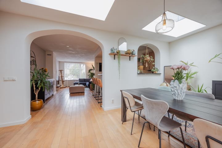 Foto 20 van Burg van Leentstraat 18