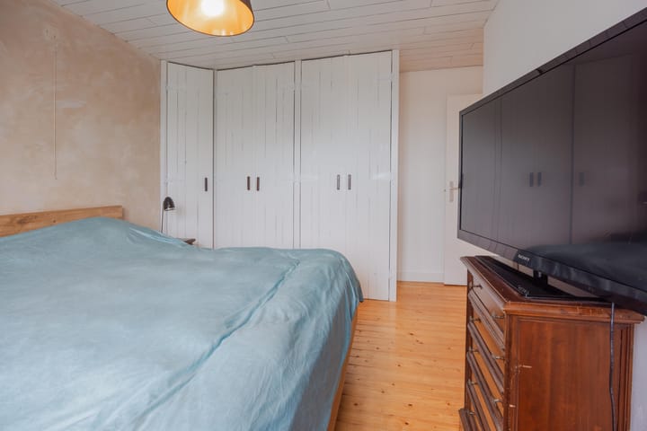 Foto 30 van Burg van Leentstraat 18