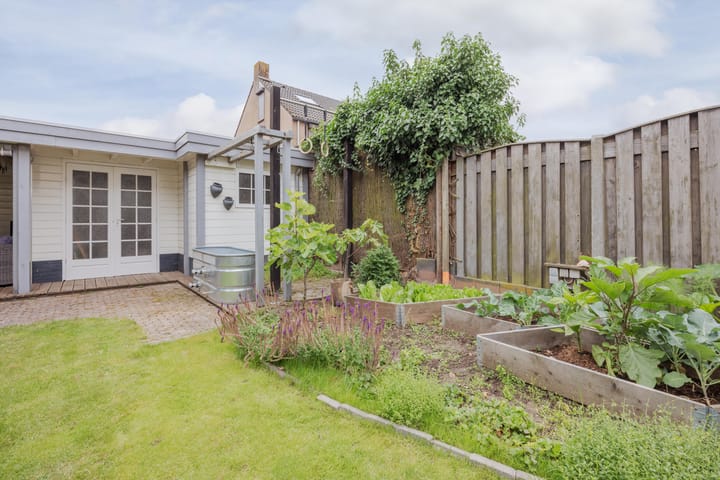 Foto 43 van Burg van Leentstraat 18