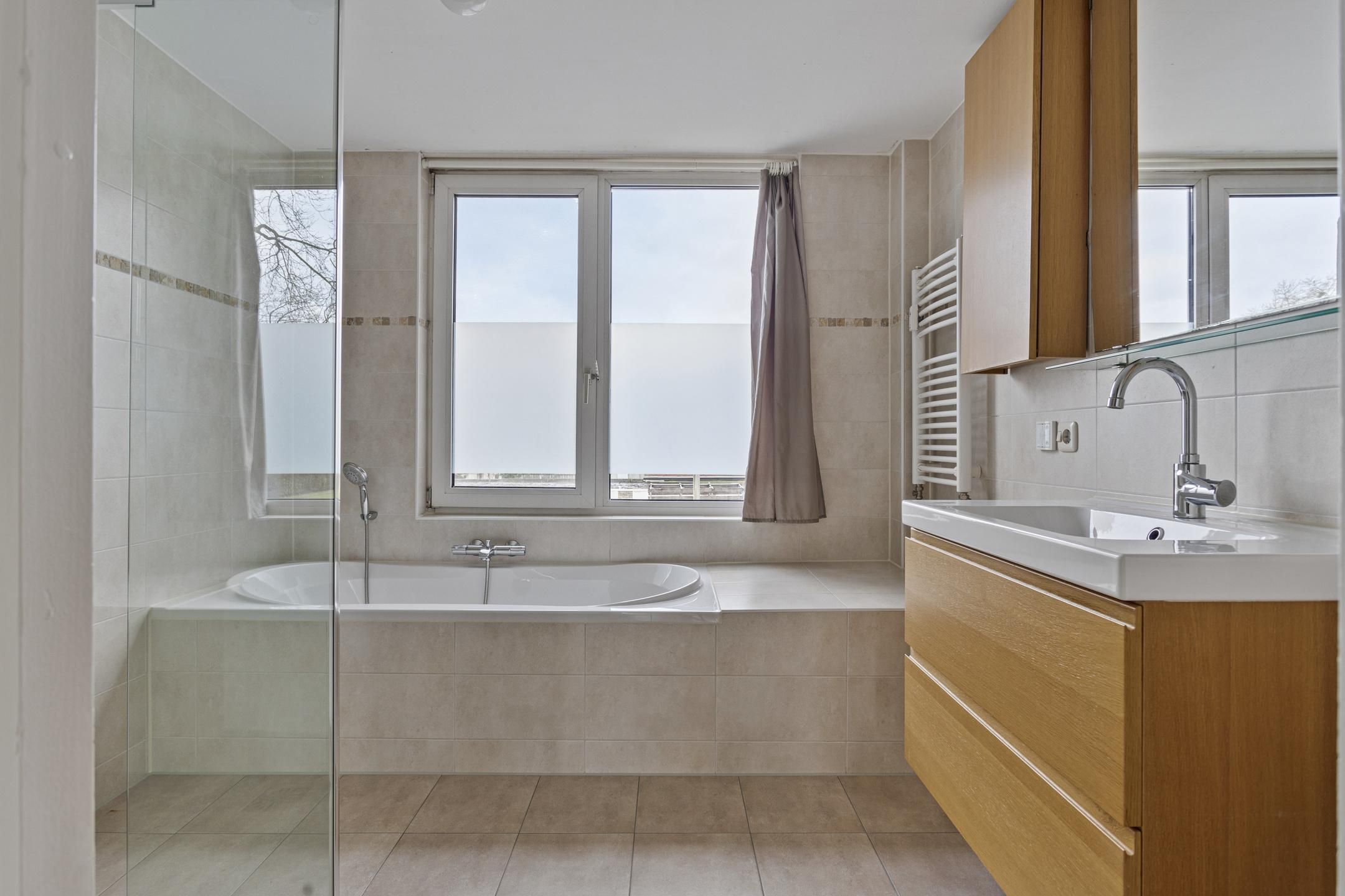 Foto 3 van Elgarstraat 11