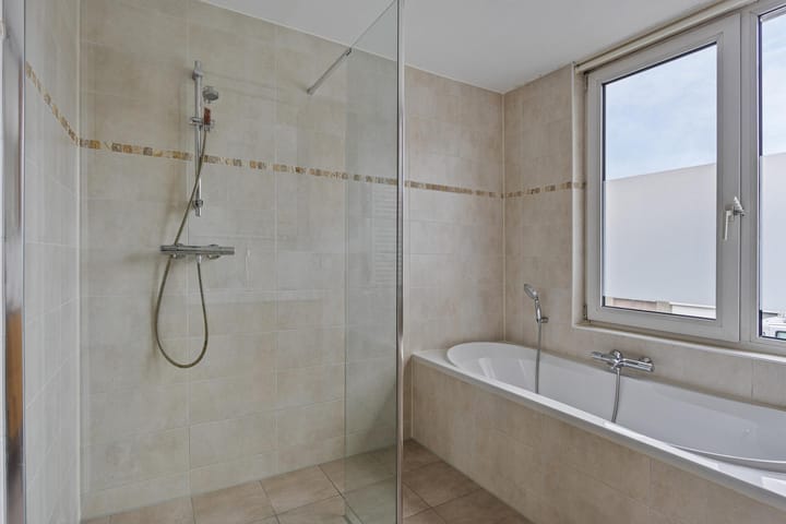 Foto 29 van Elgarstraat 11