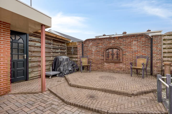 Photo 16 of Willem Grolstraat 21