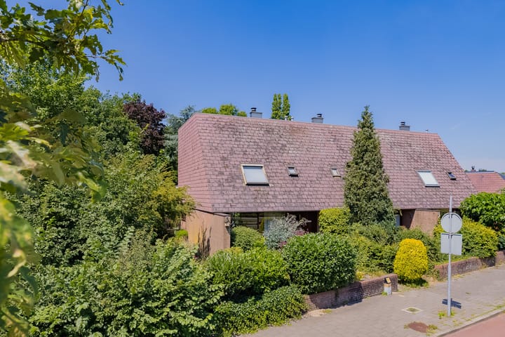 Foto 1 van Minister van Houtenlaan 120