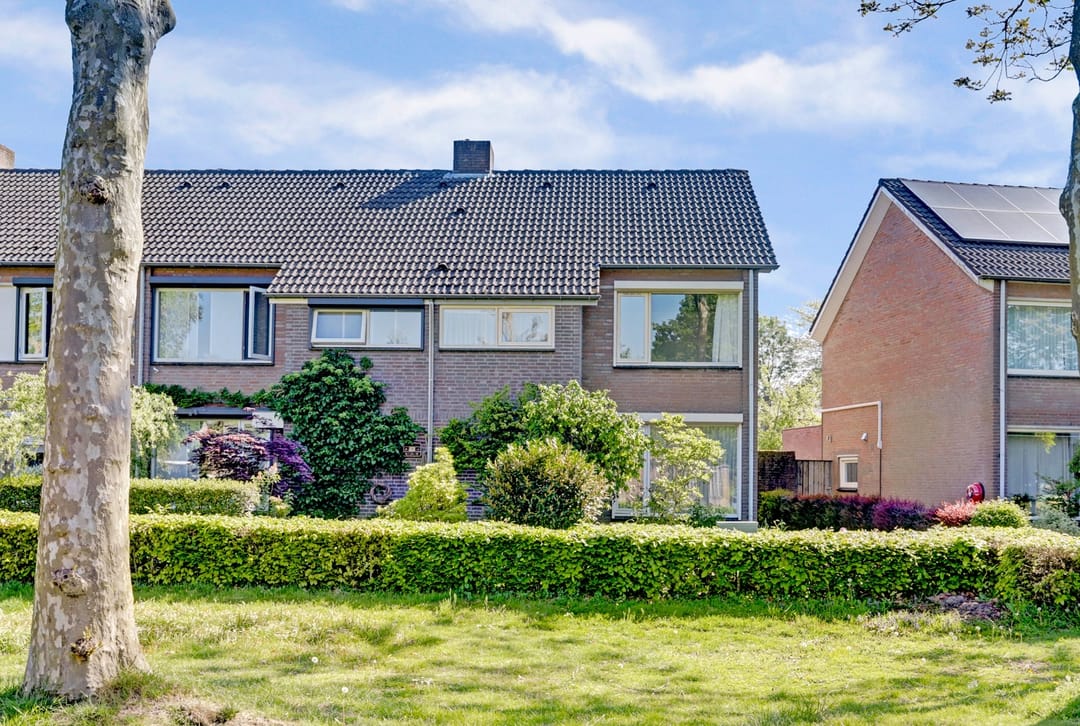 Foto 1 van De Voren 8