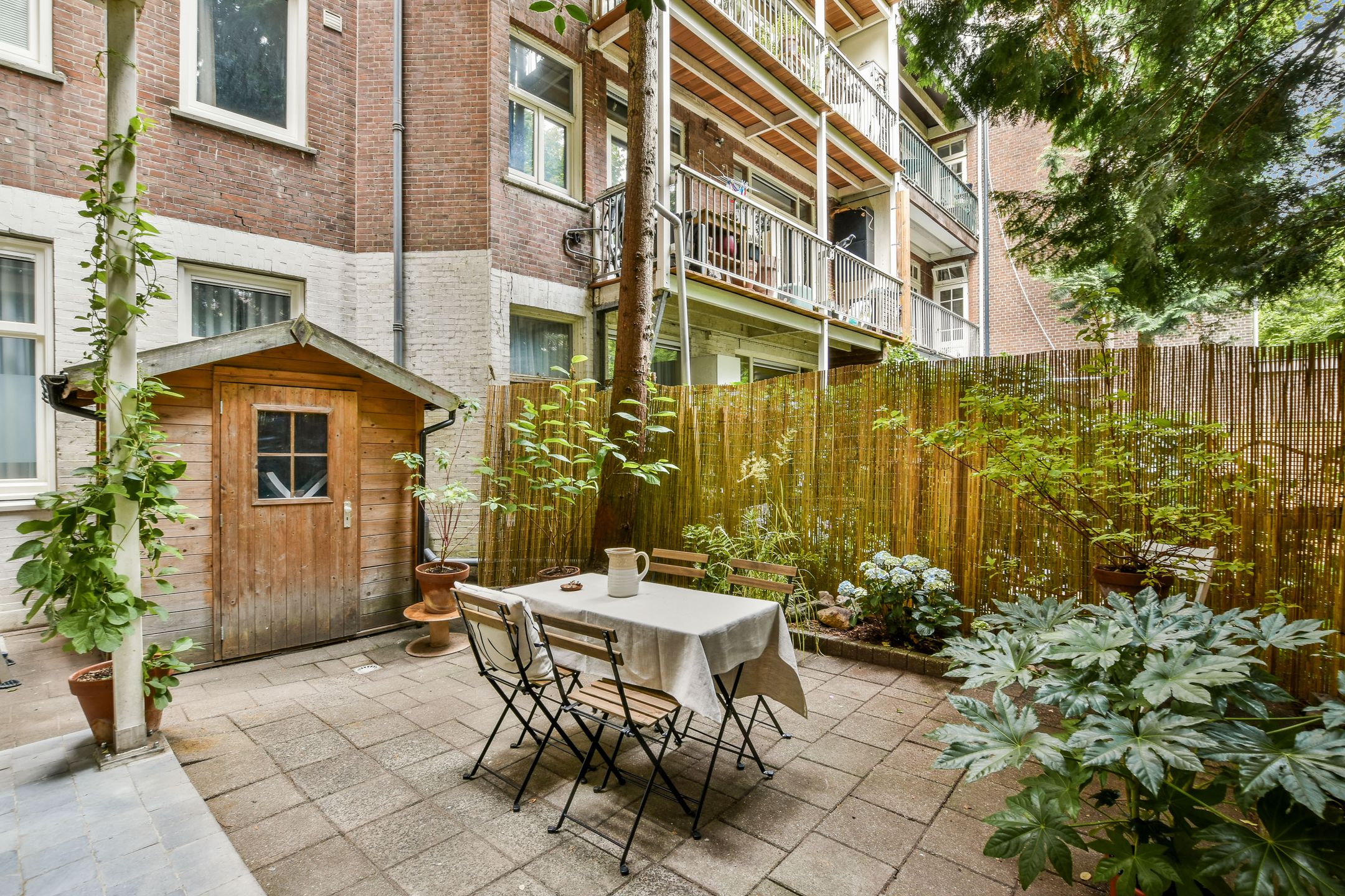 Photo 9 of Bilderdijkkade 3-H