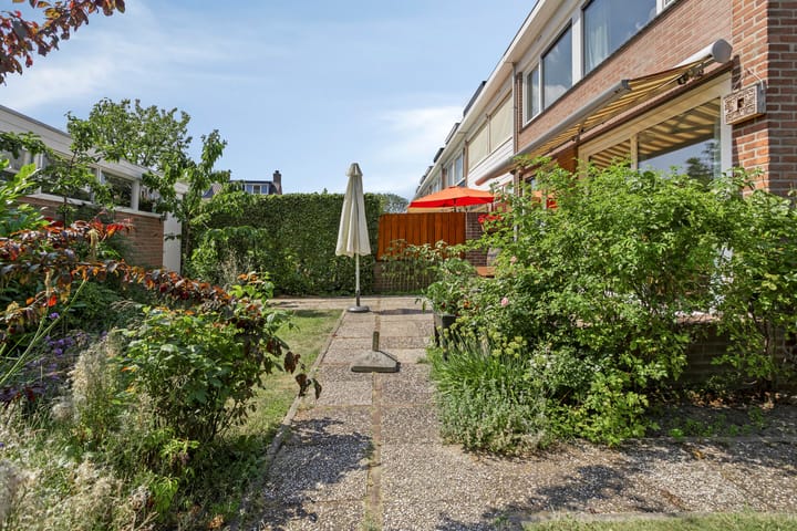 Foto 44 van Lekstraat 63