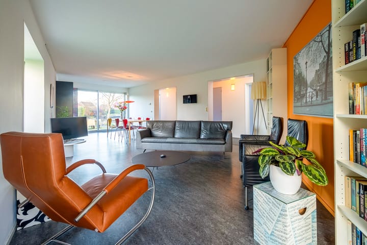 Photo 8 of Oeverloper 18