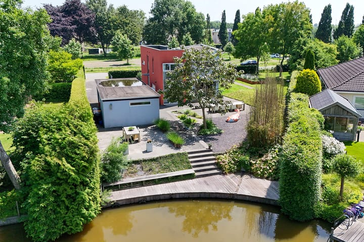 Photo 36 of Oeverloper 18