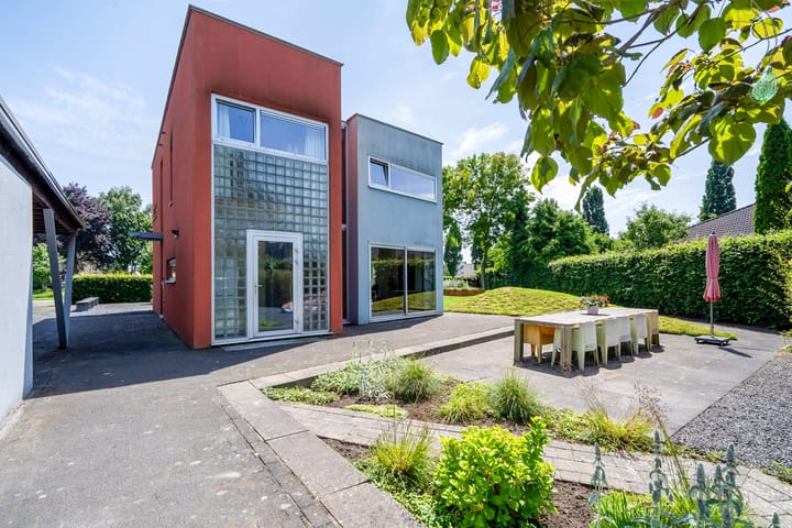 Photo 51 of Oeverloper 18