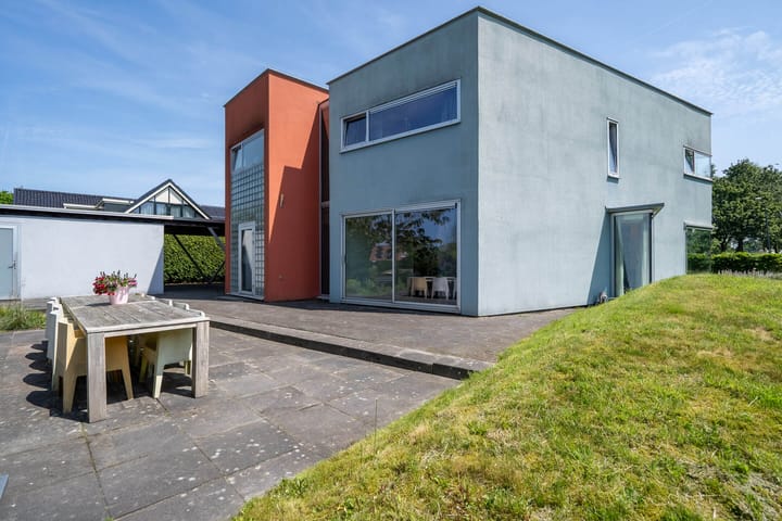 Photo 56 of Oeverloper 18