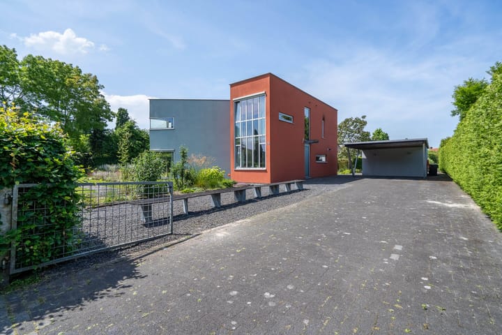 Photo 61 of Oeverloper 18