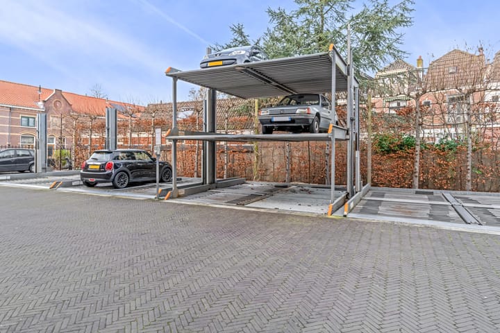 Foto 33 van Hugo de Grootstraat 103