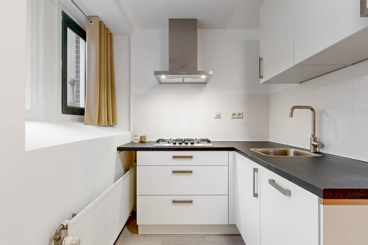 Foto 16 van Hugo de Grootstraat 103