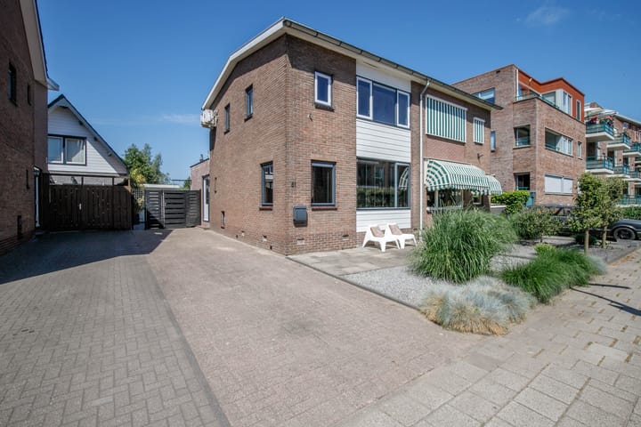 Foto 5 van Schoolstraat 51