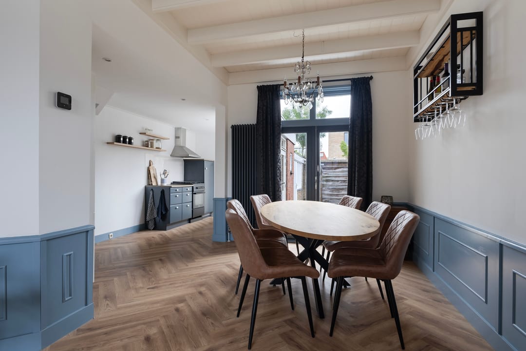 Photo 11 of Leliestraat 27