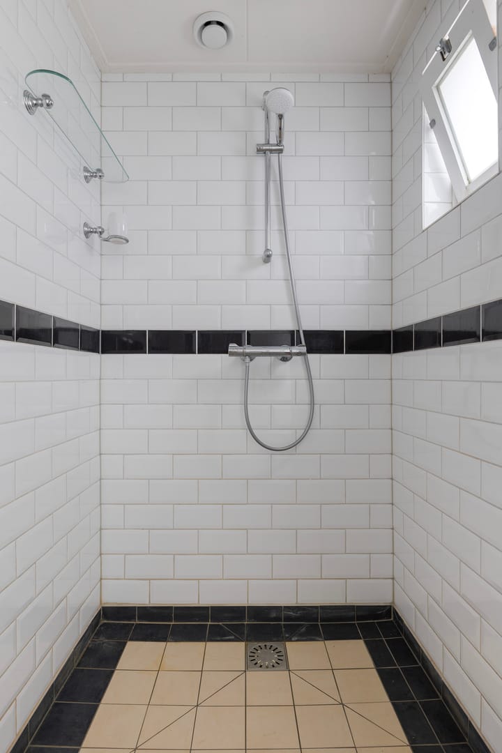 Foto 19 van Leliestraat 27