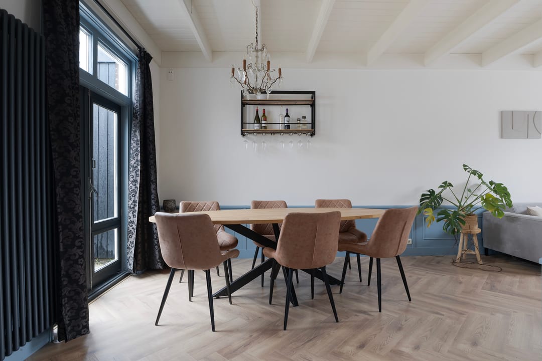 Photo 23 of Leliestraat 27