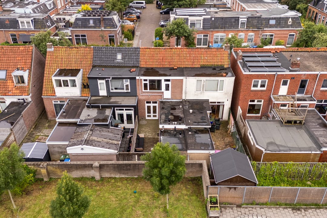 Photo 32 of Leliestraat 27